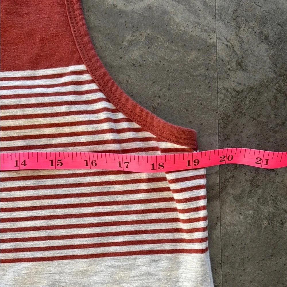 Old Navy Boy Orange and Gray Striped Tank Top, Super Soft, Warm Weather, Size L
